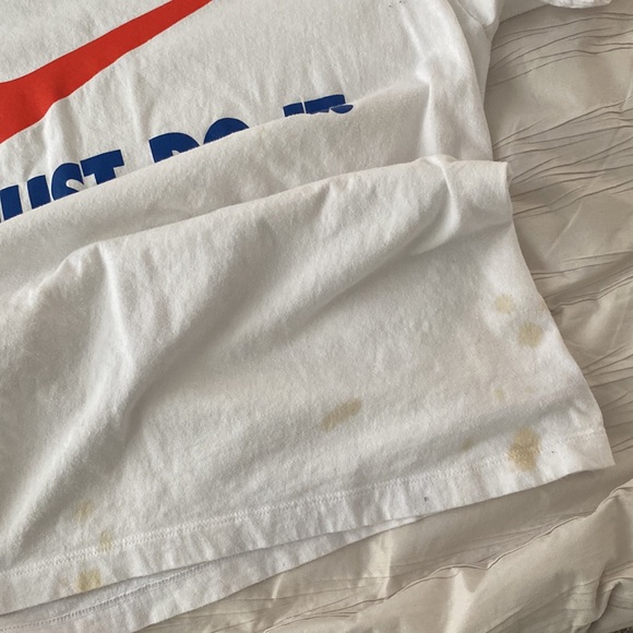 NIKE T SHIRT - Picture 2 of 2